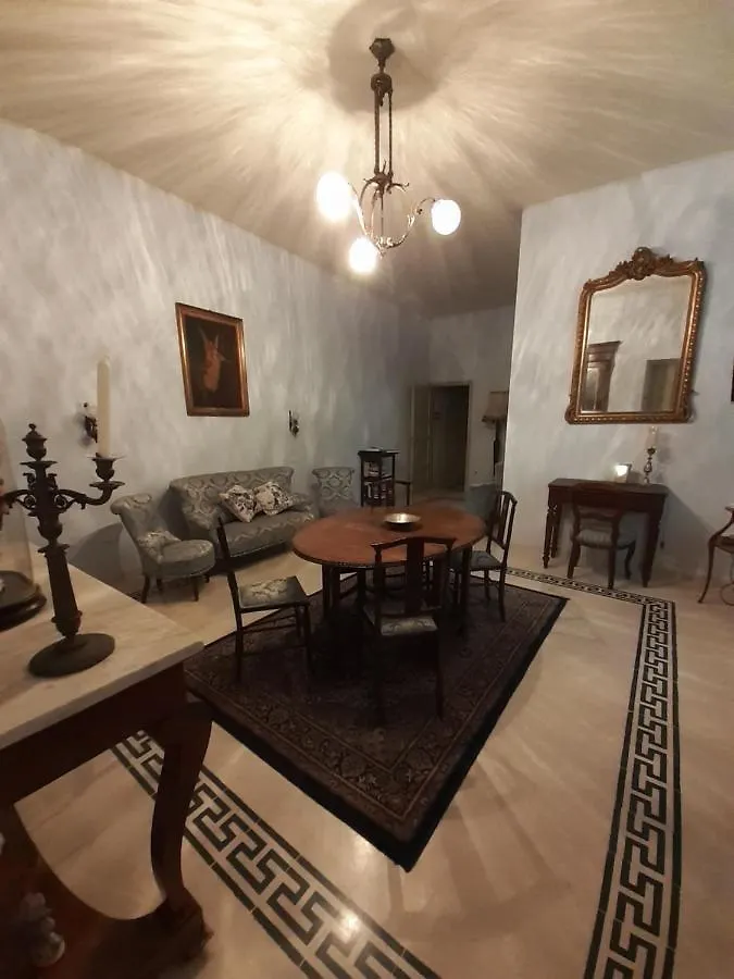 Residenza D'Epoca Regina D'Arborea Oristano Italië