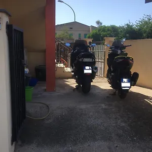 La Via Del Mare Guest house